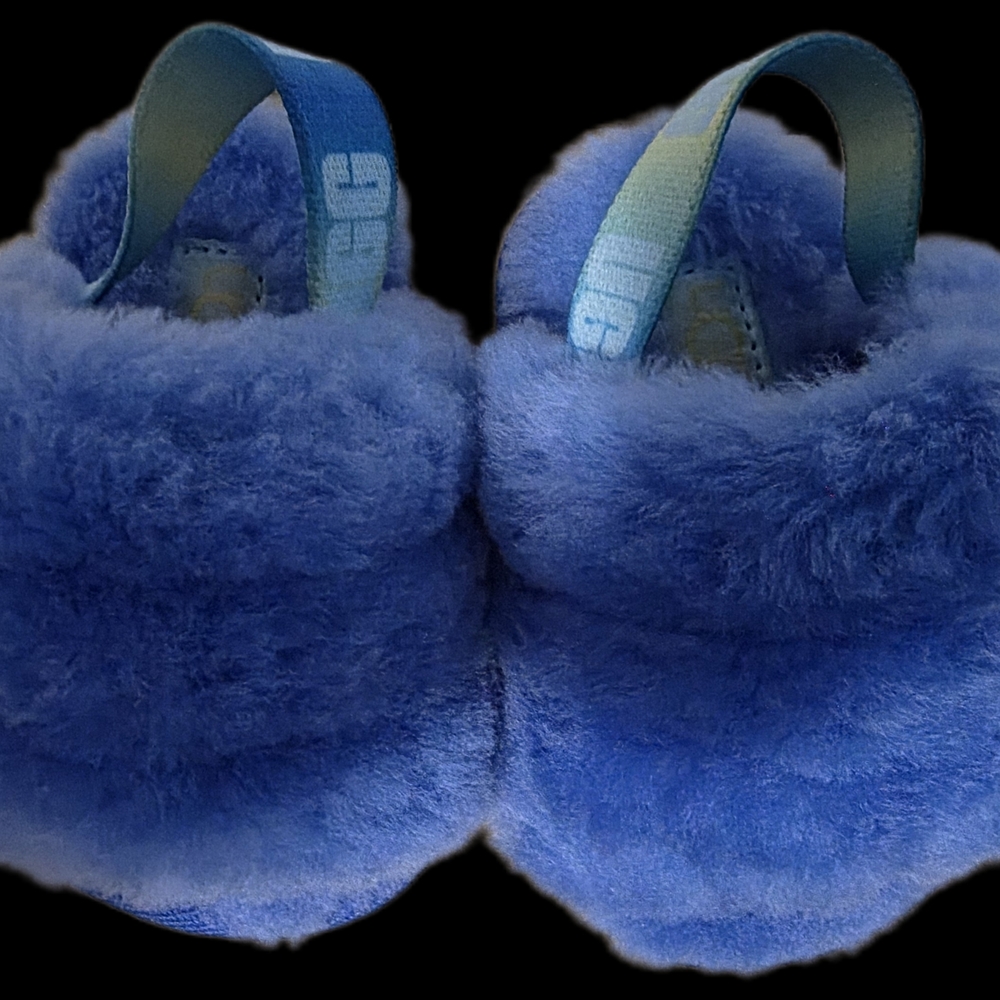 UGG Baby Fluff Yeah Sliders - Vibrant Blue - Lightly Used